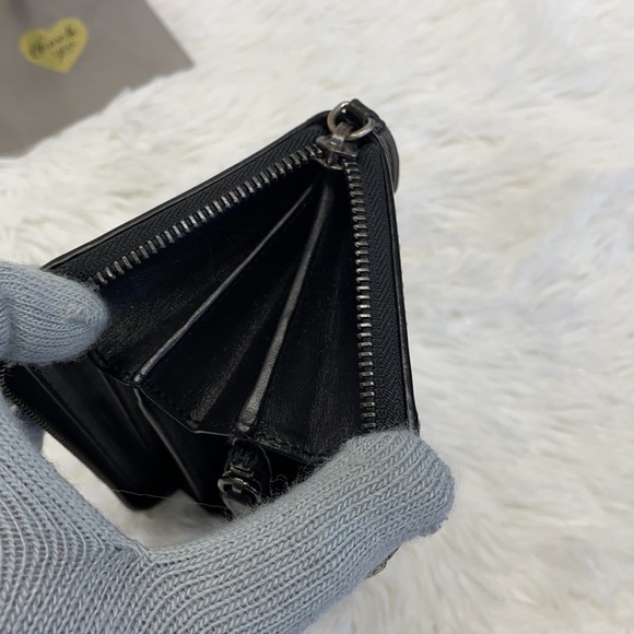 BURBERRY LONDON ZIP AROUND WALLET - Picture 11 of 12